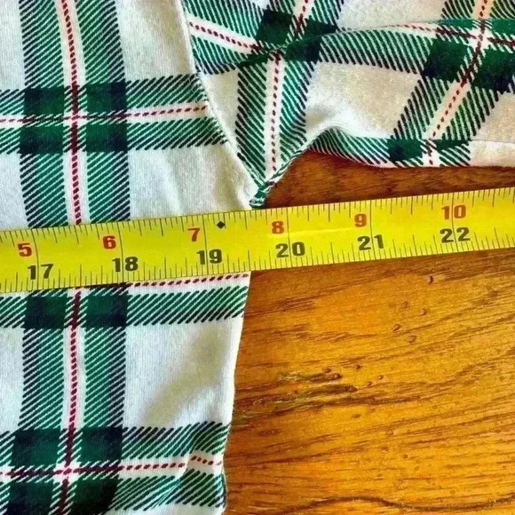 Izod women’s turtleneck shirt plaid print preppy size medium - Picture 11 of 12